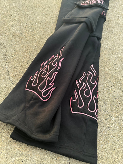 MIDNIGHT PINK Wealth joggers